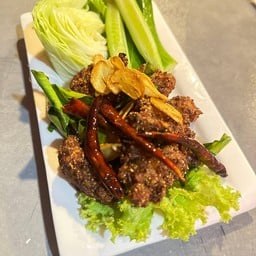 ลาบทอด