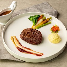 สเต็กเนื้อแบล็คแองกัสเปปเปอร์ซอส