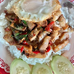 กระเพราพุงแตก