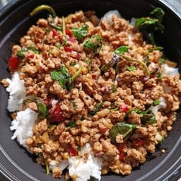 กลิ่นกะเพรา