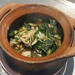 แกงอ่อมหม้อดิน