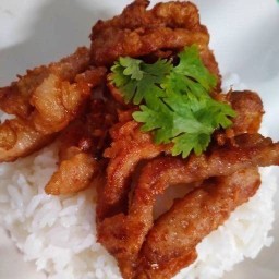 ข้าวหมูทอด