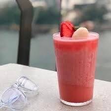 สตอเบอรี่ลิ้นจี่