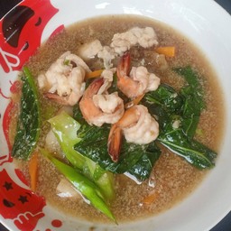 ราดหน้าทะเล