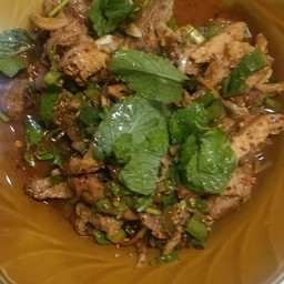 น้ำตกหมู