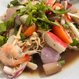 ยำมาม่า ทะเล