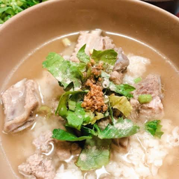 ข้าวต้มกระดูกหมู