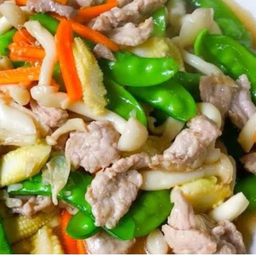 ผัดผักรวมไส่หมู