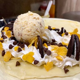 เครปเย็น เม็ดช็อคชิพ+คอนเฟรค+โอริโอ้+ไอศครีม