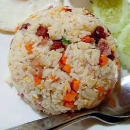 ข้าวผัดกุนเชียง