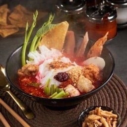 ก๋วยเตี๋ยวเย็นตาโฟต้มยำน้ำ