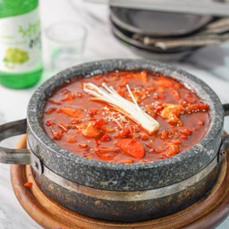 Dakbal : Korean Chicken Spicy feet