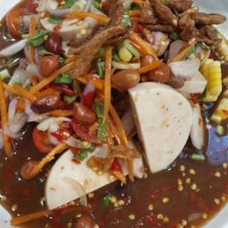 ยำไก่ยอ