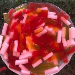 ฟรุ๊ตสลัด