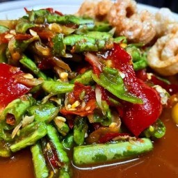 ครัวสุธากร (ส้มตำ, ไก่ย่าง, อาหารจานด่วน และ อื่นๆ) เปรมฤทัย ล็อก 8/8