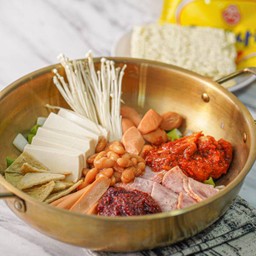 Budae Jjigae : Army Base Stew