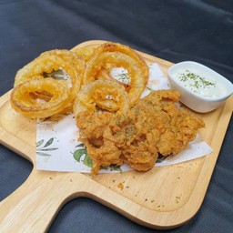 Fried Fish With Fried Onions