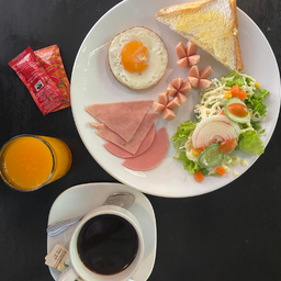 set 1 ชุดอาหารเช้าพร้อมเครืี่องดื่ม (มีทั้งไก่และหมู)