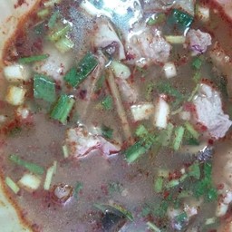 ต้มแซ่บเครื่องในเนื้อ