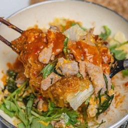 สุกี้แห้ง