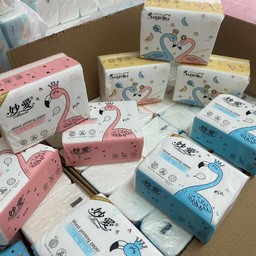 ทิชชู่่แผ่นเล็ก 10 แพ็ค