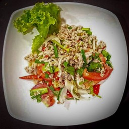 ยำมาม่าหมูสับ