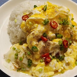 ข้าวไข่ขยี้