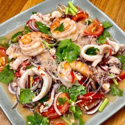 ยำวุ้นเส้นทะเล