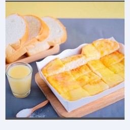 ปังปิ้งเนยนม