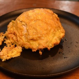 ข้าวไข่เจียวหมูสับ (ทอดกับน้ำมันพืช) พร้อมซอสมะเขือเทศ