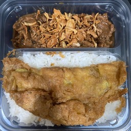 ข้าวหมูหวาน + ไข่เจียว