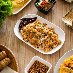 แหนมคลุกS