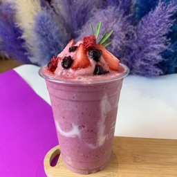 สตรอเบอรี่+บลูเบอรี่ โยเกริต สมูตตี้