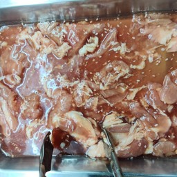 หมูหมักนุ่ม 100 กรัม