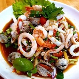 หอยแครงหมึกกุ้งสก