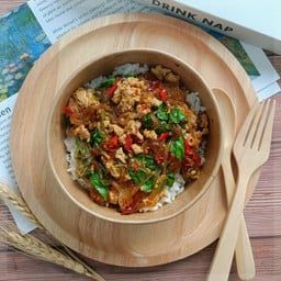 กะเพราวุ้นเส้น+หมูสับ (ราดข้าว)