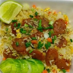 ข้าวผัดกุนเชียง