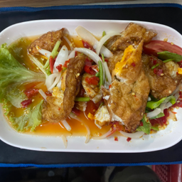 ยำไข่ดาว