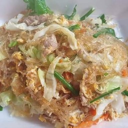 ข้าวผัดวุ้นเส้นใส่ไข่หมูสับ