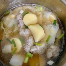 ต้มจืดเต้าหู้ไข่ผักกาดขาว