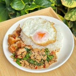 หอเจี๊ยะสุกี้ นวนคร