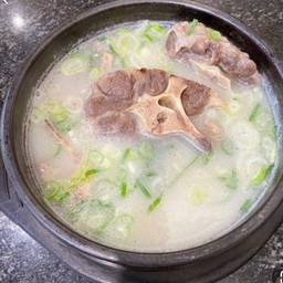 ซุปหางวัว (꼬리곰탕)