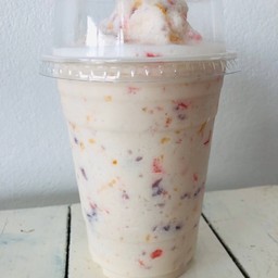 นมสดปีโป้ ปั่น