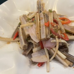 หยวกกล้วยผัดกะปิ