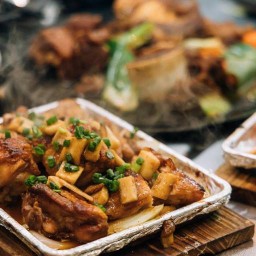 HOLDAK KOREAN BBQ CHICKEN 홀닭