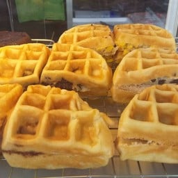 เรนโดรุ เบเกอรี่  โลตัสสันคะยอม