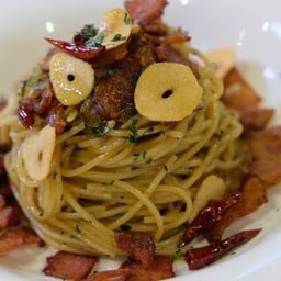 Spaghetti bacon a.o.p
