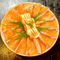 ซาซิมิแซลมอนนอร์เวย์สด 250 + ท้องแซลมอน 50 กรัม