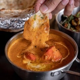 แกงบัตเตอร์ไก่+นานกระเทียม