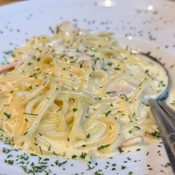 สปาเก็ตตี้คาโบนาร่า